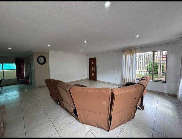 4 BEDROOM HOUSE FOR SALE IN DELAREY
